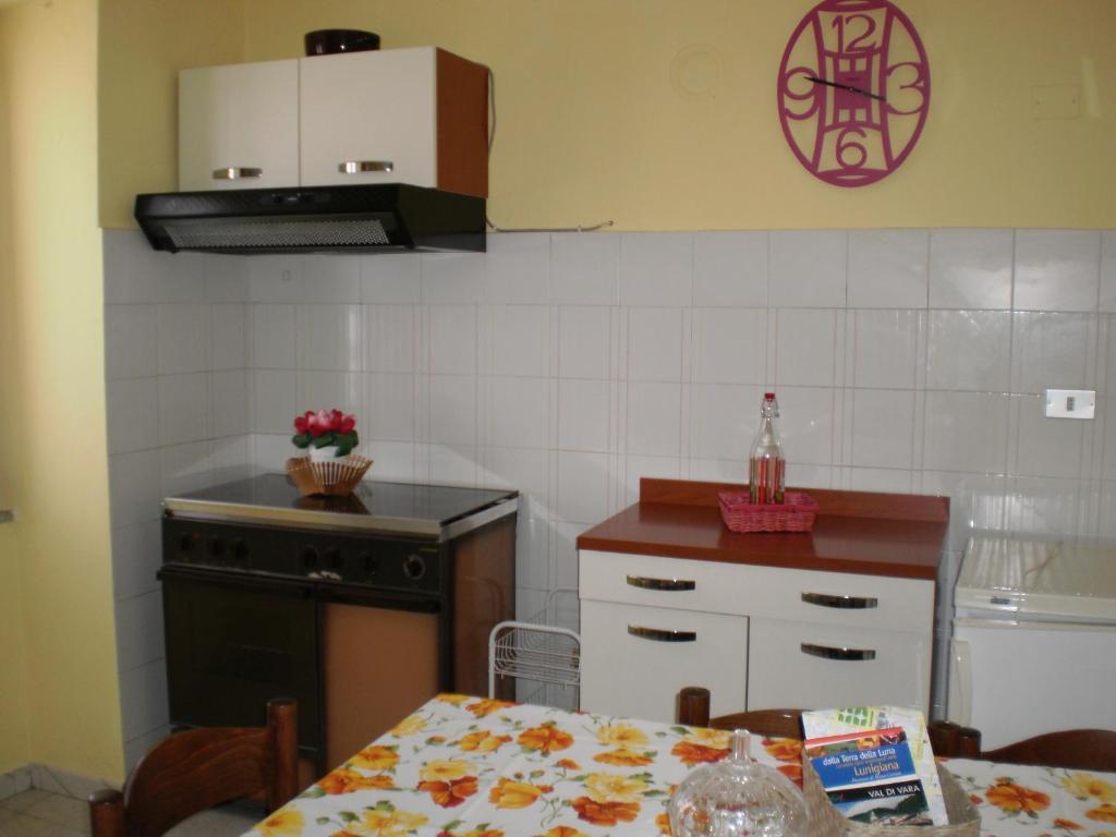 Hotel Paese Corvara Beverino Bilik gambar