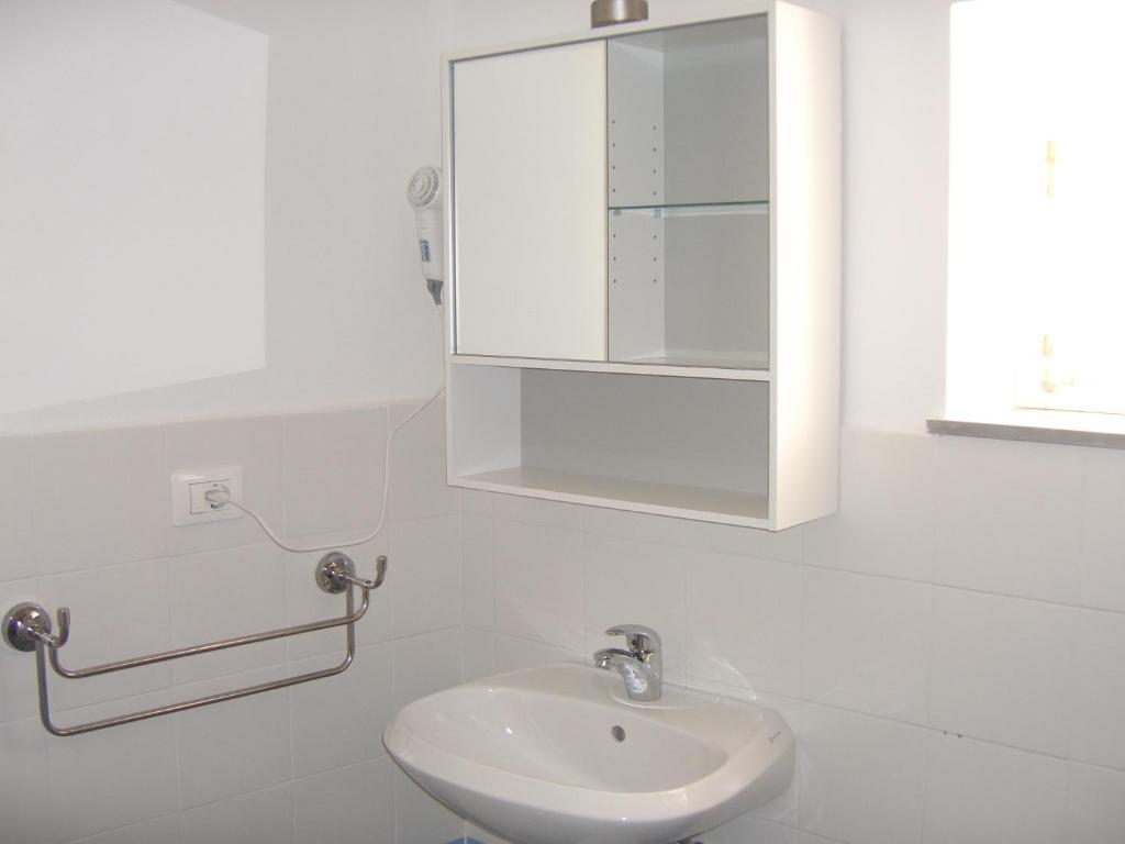 Hotel Paese Corvara Beverino Bilik gambar